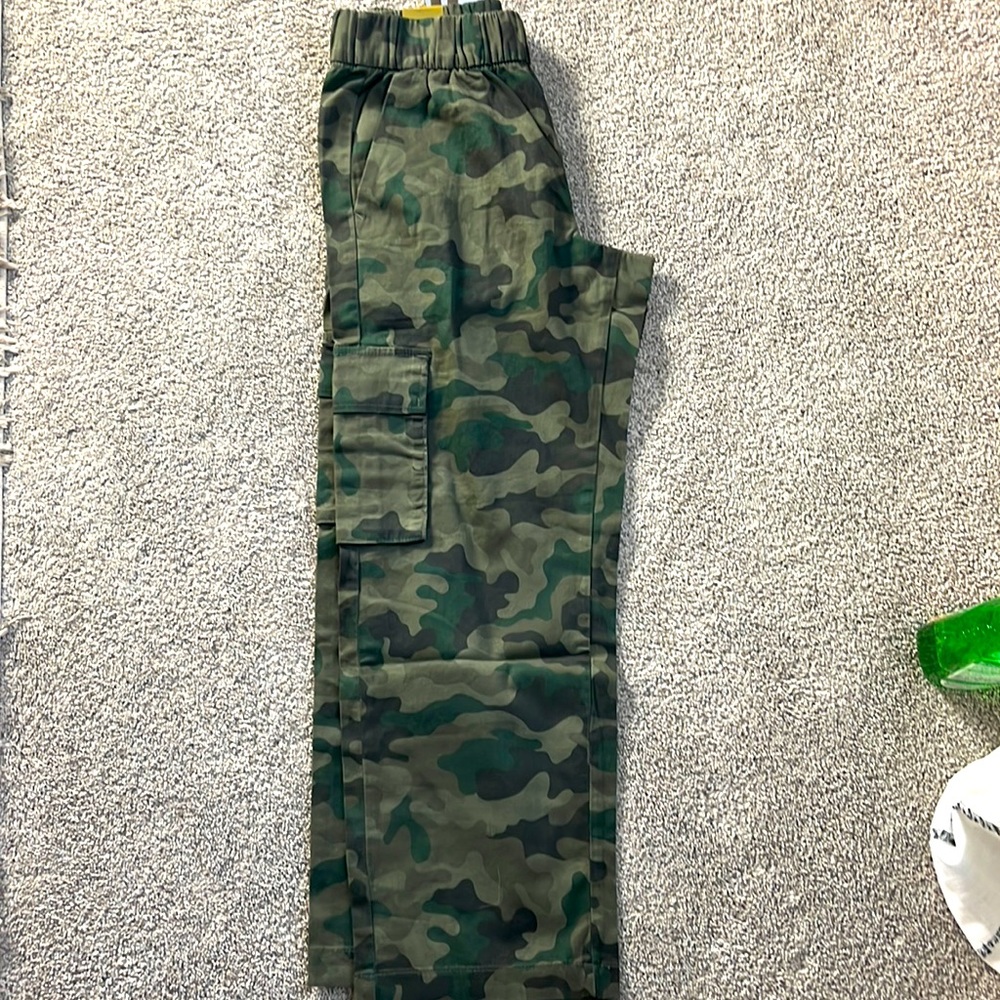 Levi’s Comfort Cargo pants